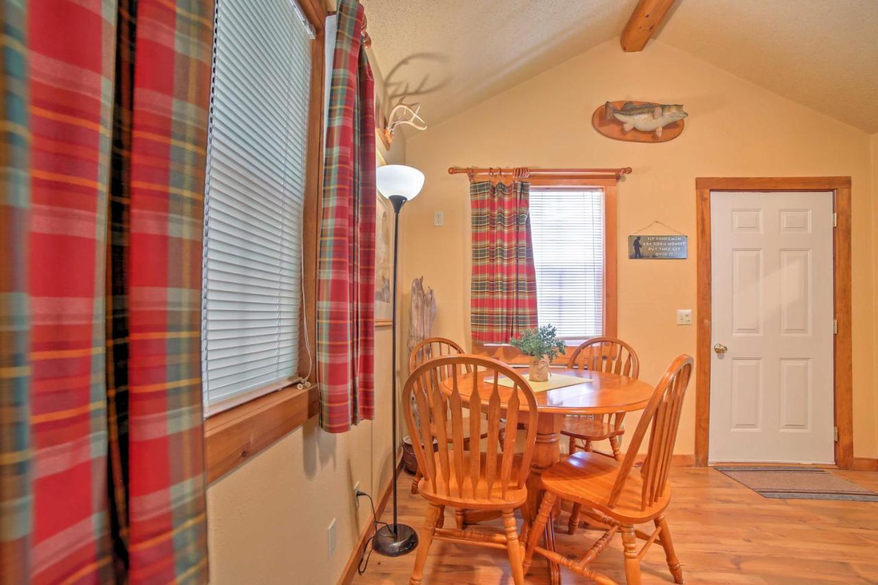 Branson Cabin With Deck Near Table Rock Lake! Eksteriør bilde