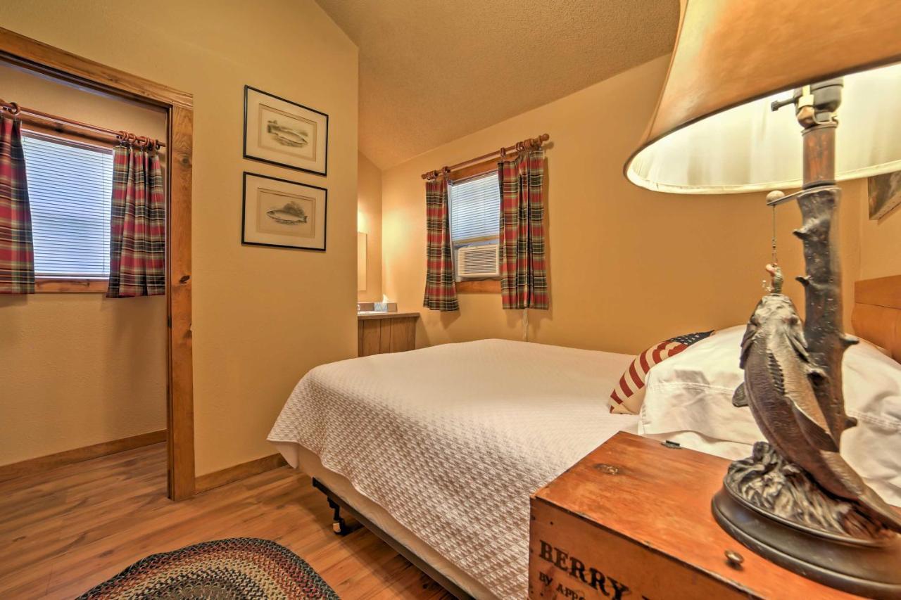Branson Cabin With Deck Near Table Rock Lake! Eksteriør bilde