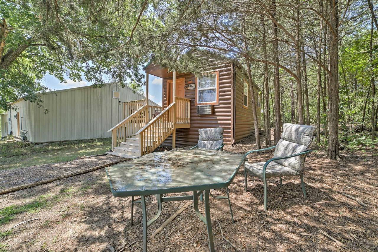 Branson Cabin With Deck Near Table Rock Lake! Eksteriør bilde