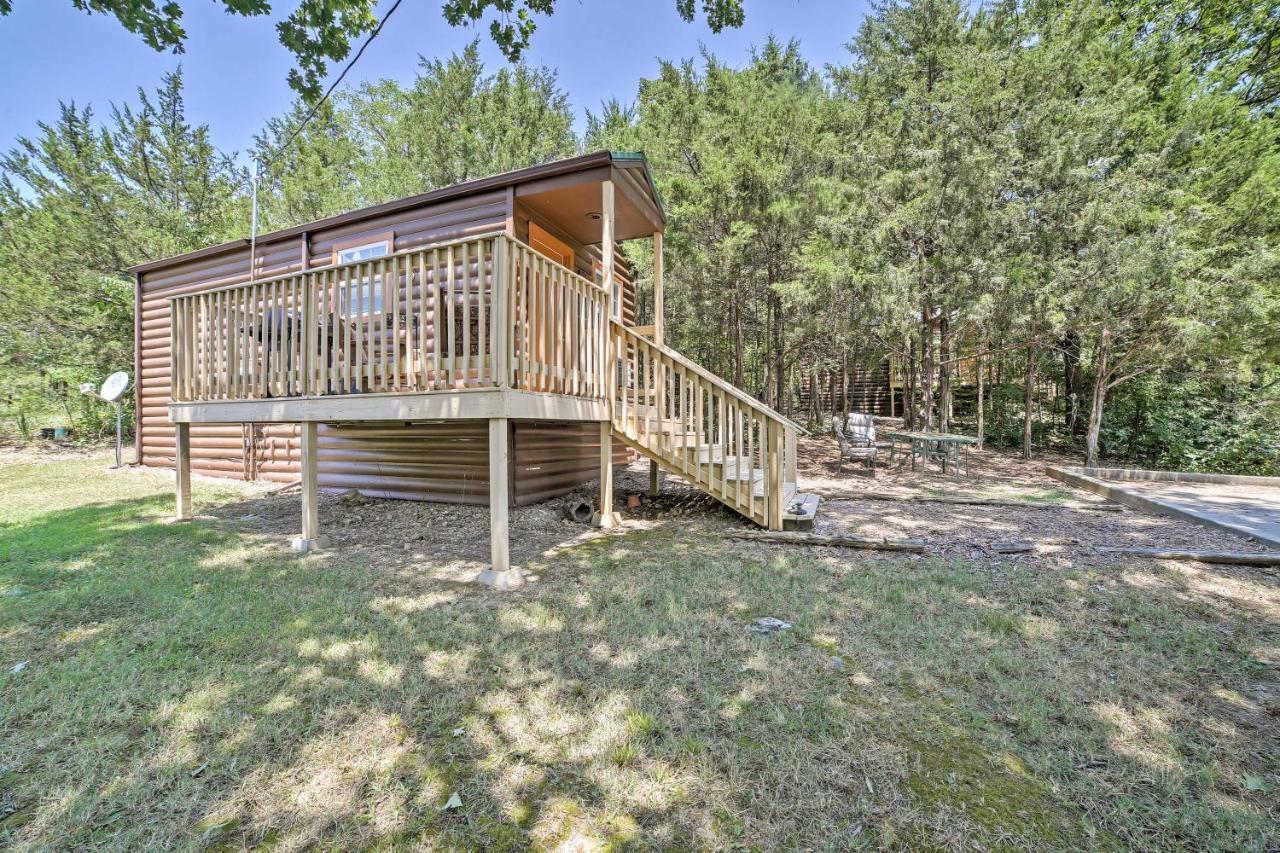 Branson Cabin With Deck Near Table Rock Lake! Eksteriør bilde
