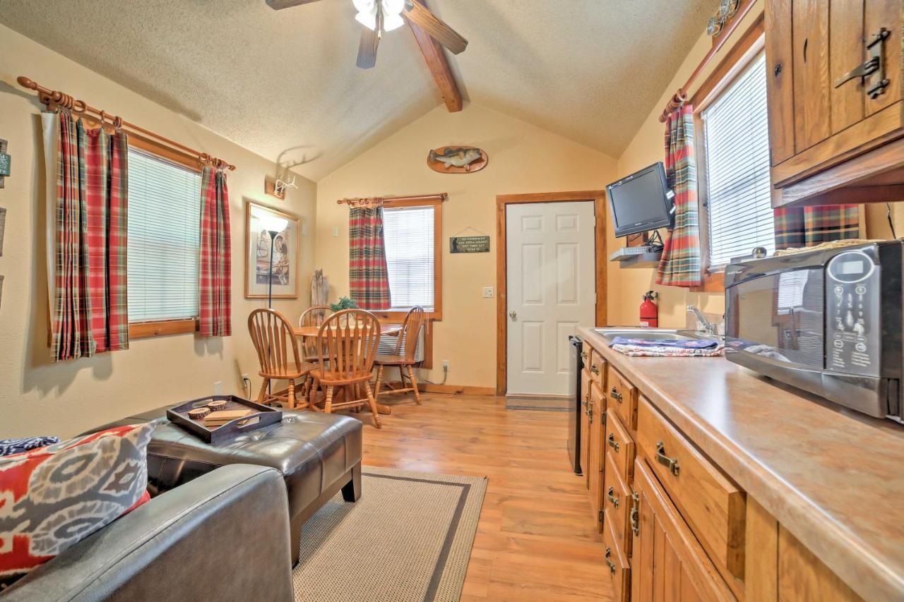 Branson Cabin With Deck Near Table Rock Lake! Eksteriør bilde